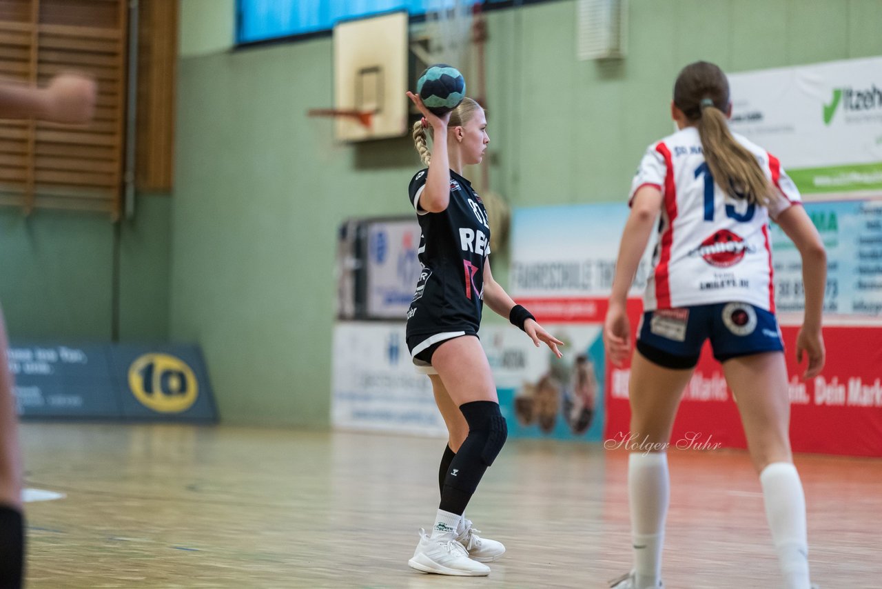Bild 155 - wCJ SV Henstedt Ulzburg - SG HH-Nord : Ergebnis: 24:24